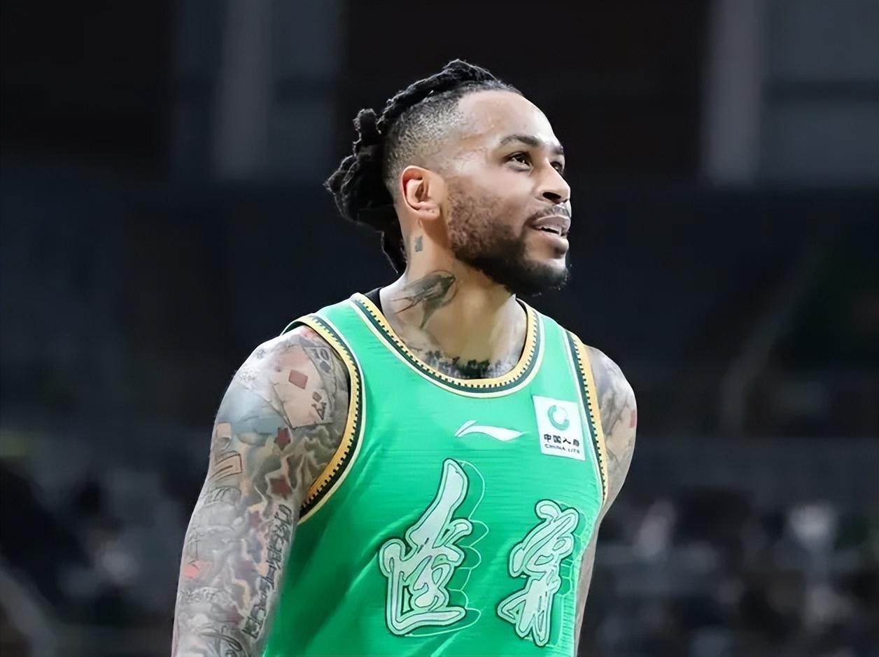 开云网页版-乌戈上任盘活4将！莫兰德统领内线，付豪效率暴涨，2后卫打成主力